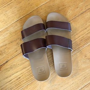 Reef Cushion Vista Slide Sandal Size 9